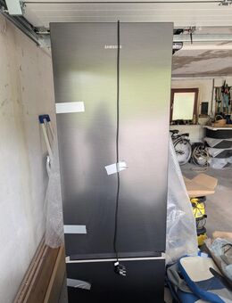 Samsung Kühlschrank Kühl-Gefrierkombi fast neu! Schwarz WLAN - Tuntenhausen