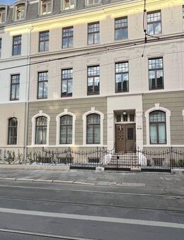 Wohnen im denkmalgeschützten Altbau in zentraler Lage von Bonn! - Bonn