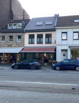 Krefeld-Bockum: Wohn- & Geschäftshaus in begehrter Lage zu verkaufen - Krefeld