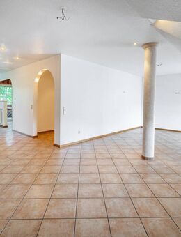 **Wohnen mit Raumgefühl** 153 m² Wohnfläche auf einer Ebene - Gaggenau