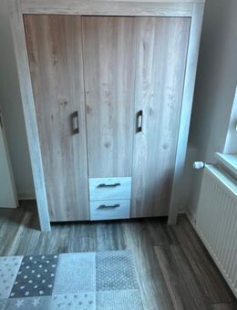 Kleiderschrank - Dorsten