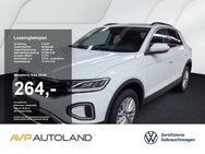 VW T-Roc, 1.0 TSI Life | | | |, Jahr 2024 - Plattling