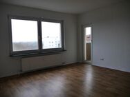 ?Schöne 3-Zimmer-Wohnung mit Balkon in Hanau-Großauheim zu vermieten - Hanau (Brüder-Grimm-Stadt)