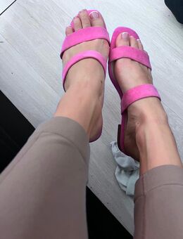 Pinke Slipper Gr.38 - Frankfurt (Main)