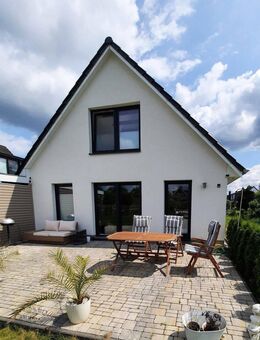 Der Traum vom "Haus am Meer" mit herrlicher Sonnenterrasse in guter Lage 120 m² - Lübeck