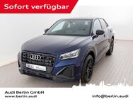 Audi Q2, S line 35 TFSI, Jahr 2022 - Berlin