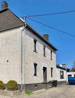 großes Grundstück und fast fertig renoviert - Kirchwald