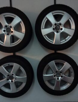 Winterreifen auf Alufelgen, 225/50R17 94H, Mercedes CL-Klasse Profiltiefen 7mm - Maitenbeth