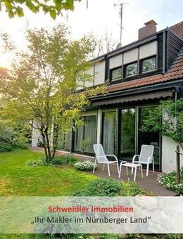 Absolute Bestlage in Behringersdorf! Repräsentatives Einfamilienhaus mit ELW und Doppelgarage - Schwaig (Nürnberg)