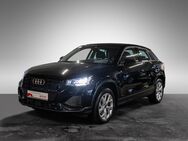 Audi Q2, Advanced 35 VC, Jahr 2024 - Stuttgart