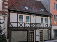 Teil-Sanierungsbedürftiges Reihenmittelhaus in Fachwerkbauweise in Duderstadt - Duderstadt