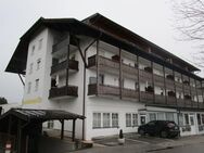 Kapitalanlage: moderne 2 Zimmer-Wohnung mit großem Balkon im "Atrium-Haus", zentrale aber ruhige Lage - Bad Endorf