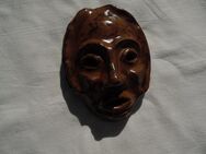 Gesichtsmaske zur Deko aus Keramik - Kolkwitz