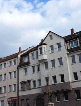 Seltenheit! 6 Zimmer Wohnung in sehr guter Lage! - Nürnberg