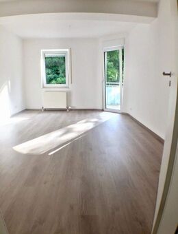 2 Zi-Whg, Designer-Küche, Balkon, Keller, Duplex - Kelkheim (Taunus)