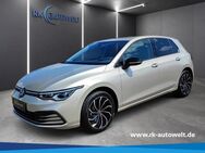 VW Golf, 1.5 Move VIII 8 eTSI, Jahr 2023 - Werl