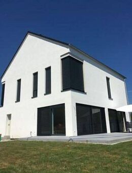 Neuwertiges Einfamilienhaus in ruhiger Traumlage in Steppach - Neusäß