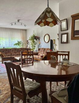 Charmante 3-Zimmer-Wohnung mit Balkon, Tiefgarage & ruhiger Lage in Neu-Anspach - Neu Anspach