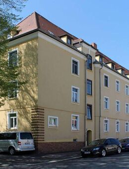 Gemütliche 2-Raum-Wohnung im Altbau mit Dusche - Gera