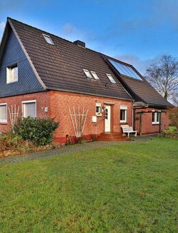Vielseitige Investitionsmöglichkeit: Mehrfamilienhaus mit Potenzial und großzügigem Grundstück - Handewitt