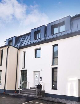 *Siegburg: 3 Zimmer Erstbezug, Zentrum und ICE Bahnhof fußläufig erreichbar* - Siegburg