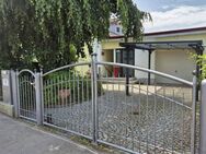 Großes hochwertiges Einfamilien-/ Zweifamilien-/ Mehrgenerationenhaus mit Einliegerwohnung - Untermeitingen