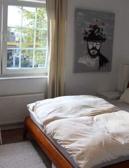 Moderne, frisch renovierte 3-Zimmer Wohnung mit Balkon - Bremen