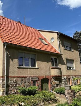 Wohnen im Grünen: Zweifamilienhaus mit Waldgrundstück - Wittenberg (Lutherstadt)