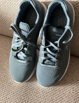 Jeansblaue Skechers in Gr 39 - Tettnang