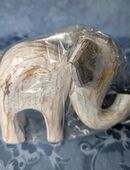 Holzfigur Elefant, Naturfarben, gekalkt, ca. H 15 B 14 L 18 cm, neu in 22175
