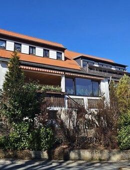 Mehrparteienhaus mit guter Rendite! - Warmensteinach
