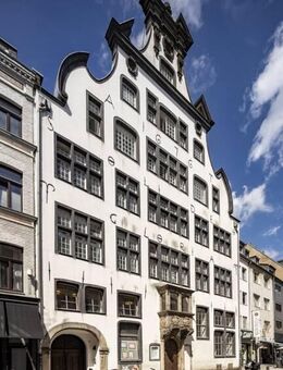 Unikat im Veedel: Altbau-Charme in saniertem Baudenkmal - Köln
