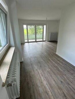 1. Obergeschoss - frisch sanierte 4-Z.-W. mit Balkon ab September - Kaufbeuren