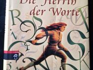 Die Herrin der Worte von Frances Hardinge (gebundene Ausgabe) - Essen