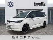 VW T7 Multivan, 1.5 TSI Multivan Life, Jahr 2024 - Jülich