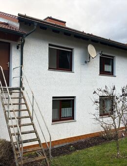 Freiraum für die ganze Familie - Zweifamilienhaus in Top Lage u. Blick zur Burgruine - Bad Liebenstein