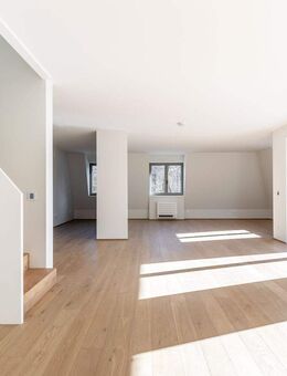 STUNNING // Dachgeschoss Maisonette mit 5 Zimmern - Neubau/Erstbezug - München