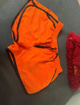 Damen Sportshort/ Badeshort - Gersthofen