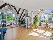 Licht . Luft . Lieblingsplatz : Galeriewohnung mit Wohlfühlatmosphäre - München