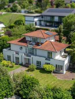 Moderne Villa in Ortsrandlage - Badenweiler