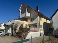 Viel Raum für einen Traum! 4-Zimmer-Maisonette-Wohnung mit 2 Terrassen in Kuppenheim - Kuppenheim