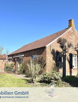 Ein Haus mit Geschichte - Landhausidyll mit Gästehaus, Wintergarten & Badehaus - Krummhörn