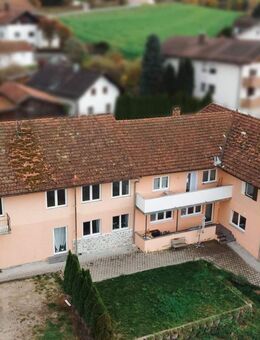 Renditestarkes Mehrfamilienhaus mit 5 Einheiten, Gartenfläche und Ausbaupotenzial! - Viechtach