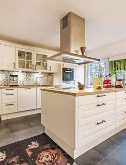 Exklusives Wohnhaus mit Einliegerwohnung in Bestlage - Hirschberg (Bergstraße)