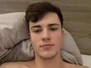 M19 bietet bilder/videos/wäsche an - München