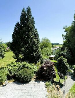 Bayerischer Wald: Wohnhaus im Villenstil mit großzügigem Garten in zentraler Marktlage, Eging am See - Eging (See)