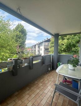 °°°RENOVIERTE UND GROSSE 3 ZIMMERWOHNUNG MIT WOHNKÜCHE, GR. ABSTELLRAUM UND GR. SÜD/WEST BALKON °°° - Wörth (Rhein)