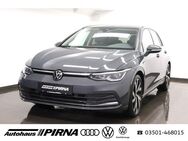 VW Golf VIII 2.0 TDI Style Kamera LED NAVI AHK - Pirna