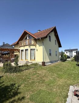 Neuwertiges Wohnhaus mit schönem Grundstück im Neubaugebiet! - Waldsassen