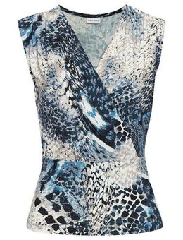 LASCANA Shirttop mit dezenten Raffungen an der Schulter, elastisches Damentop